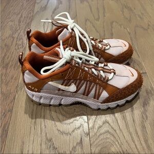 Nike Air Humara Sneaker